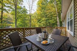 Cozy Family Getaway Near Golf/ Dogs/PoolPass - Image 4