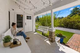 5 Acre Escape Game Room Fire pit Near Shanty, Pets - Image 2