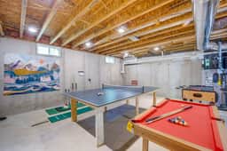 Game Room Getaway | 5 Acres I Dogs - Image 2