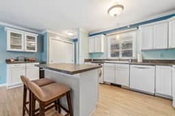 Clam Lake Waterfront Condo | Near Torch Lake - Image 5