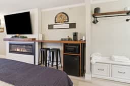 Shanty Creek-Private Beach Club 213 - Image 5