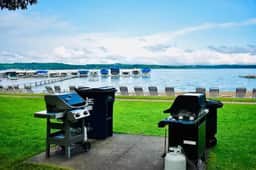 Lake Bellaire View Condo | Pool • Beach Club - Image 3