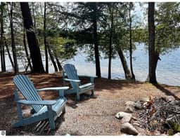 Clam Lake Terrace Retreat - Image 5