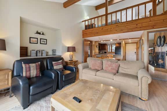 Shanty Creek Penthouse - on the resort! - Image 1