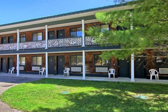 Shanty Creek Golf & Ski Condo - Image 4