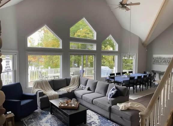 Lakefront Escape | Hot Tub, Dock + Sleeps 14 | Perfect for Groups - Image 5