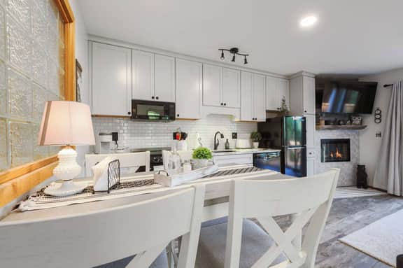 Bellaire Golf View Condo Near Skiing - Image 2
