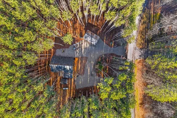 Family Retreat at Shanty Creek Area | Firepit & Fun - Image 5
