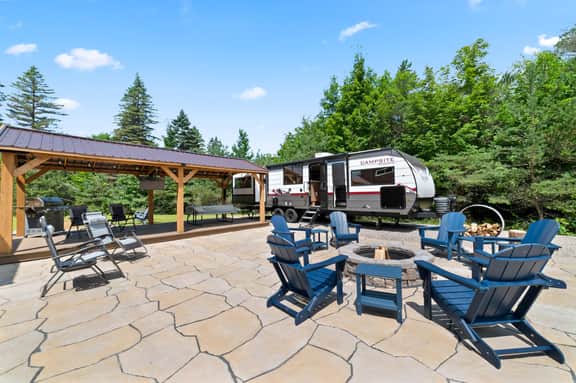 Wander North | Tiny Home, Luxury RV & 40 Private Acres - Image 4