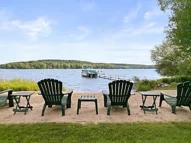 Lakefront Retreat on Intermediate Lake | Sleeps 14 • Firepit Dogs - Image 1