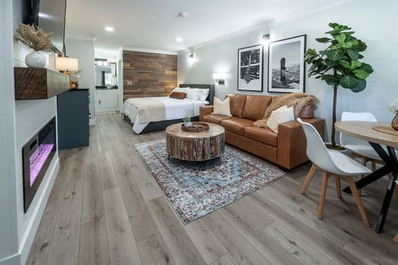 Shanty Creek, Private Beach Club 203 - Image 1