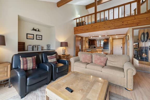 Shanty Creek Penthouse - on the resort! - Image 1