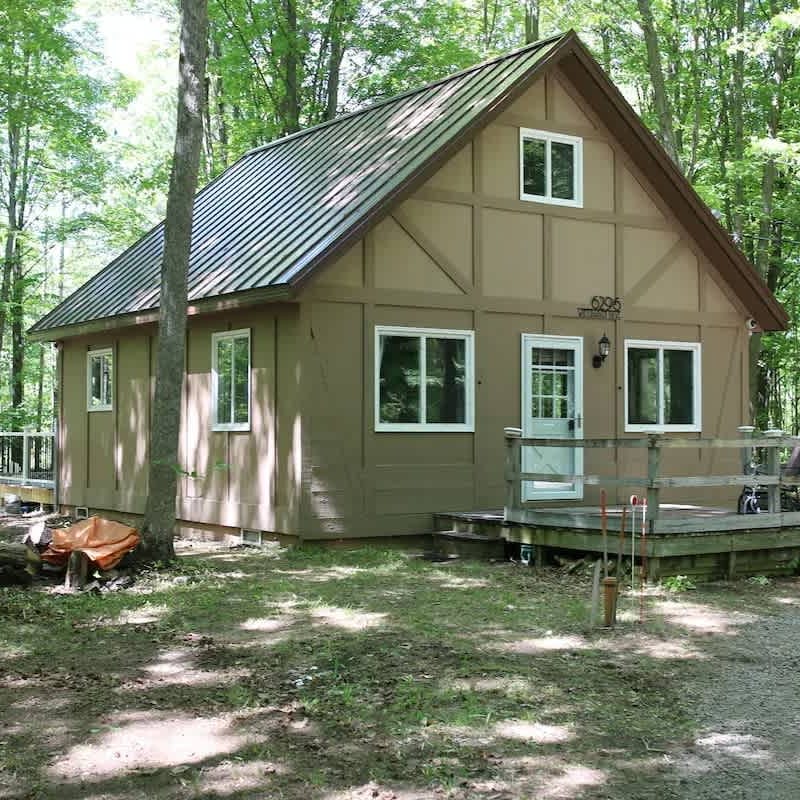 Pet-Friendly Cabin | Pool, Lakes & Golf