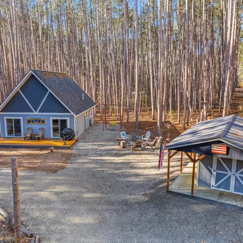 Family Retreat at Shanty Creek Area | Firepit & Fun